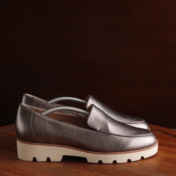 Vionic Shoes - Vionic Loafers Women Size 7.5 Silver Gray Kensley Leather Preppy Comfort Shoes